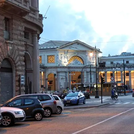 Principino - Porto Antico E Acquario A Piedi, Cinque Terre In Treno
